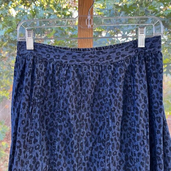 Studio West Women's Vintage Leopard Print Blue Denim Midi Skirt Size S - Picture 4 of 7